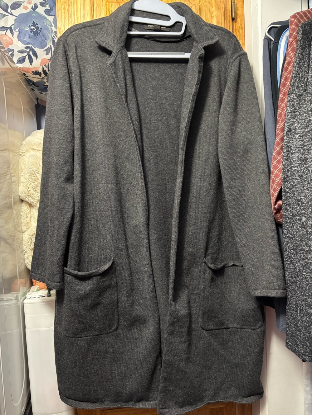 Banana Republic Charcoal Open-Front Full-Length Women's Sweater Cardigan